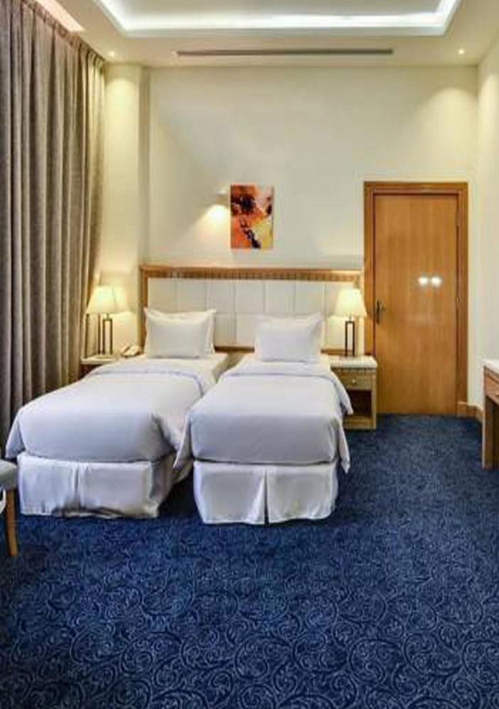 Room image 5
